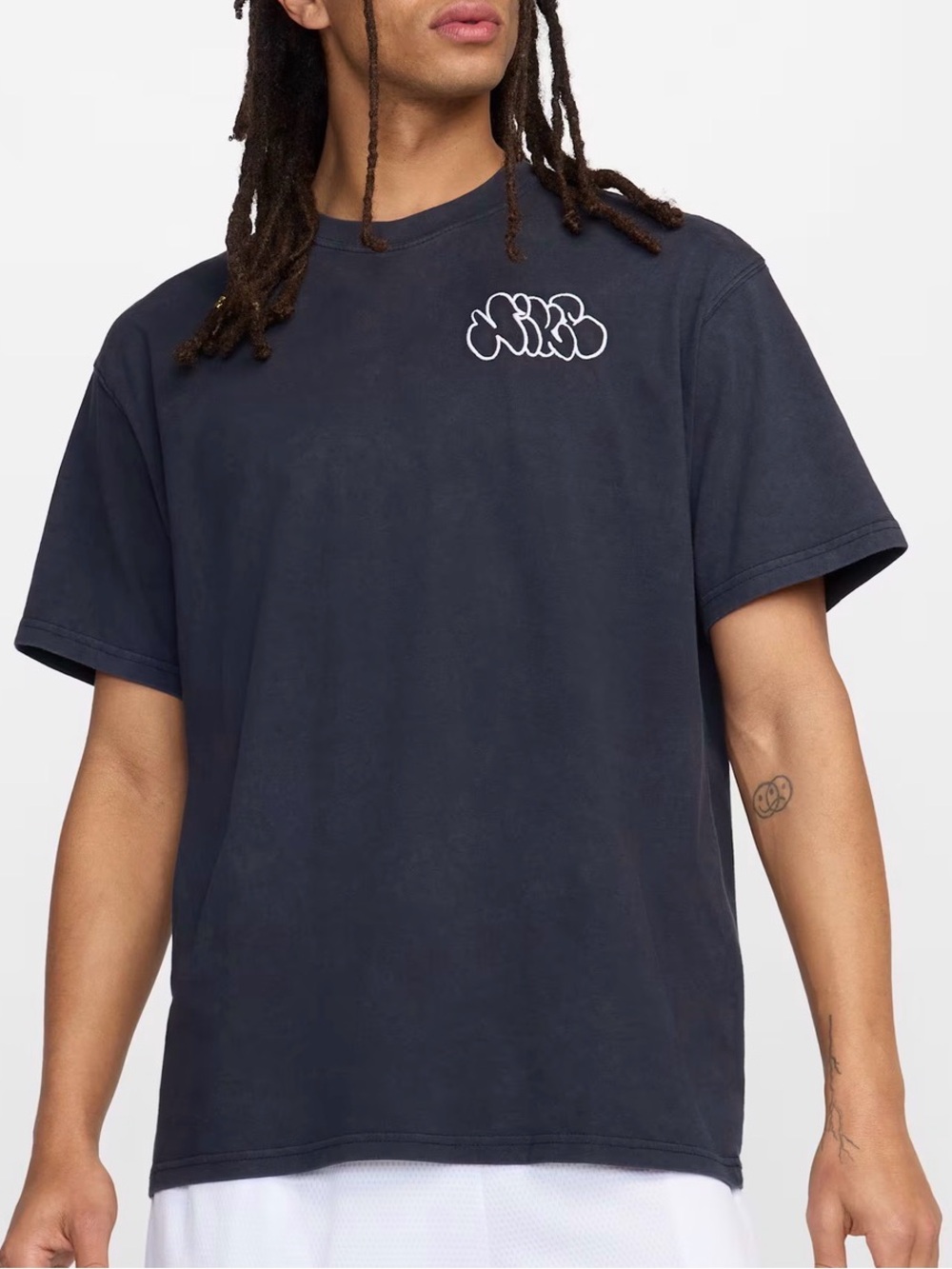 Nike Men’s Dark Navy Graphic Short Sleeve Tee